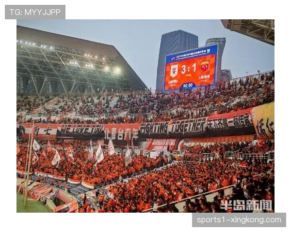 冠中冠赛事进程顺利 观众热情高涨营造良好比赛氛围