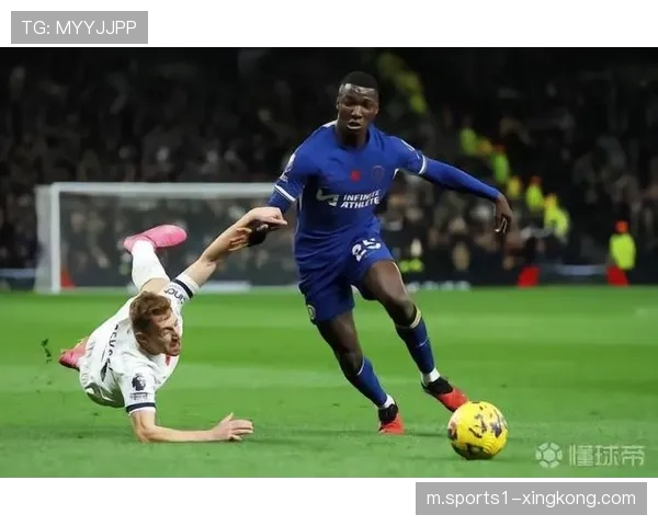 切尔西靠凯塞多头球绝杀帕福斯 艰难拿下关键三分 切尔西靠凯塞多头球绝杀帕福斯 艰难拿下关键三分